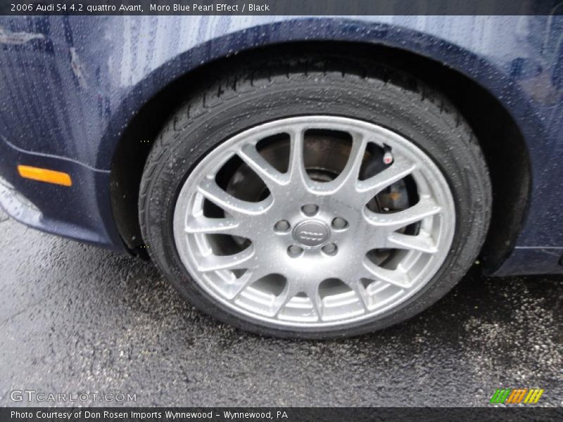 Moro Blue Pearl Effect / Black 2006 Audi S4 4.2 quattro Avant