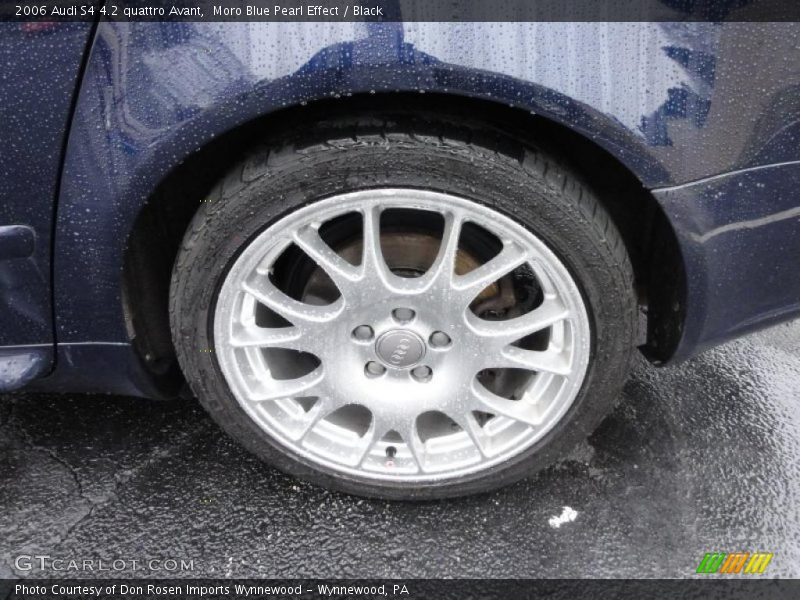 Moro Blue Pearl Effect / Black 2006 Audi S4 4.2 quattro Avant