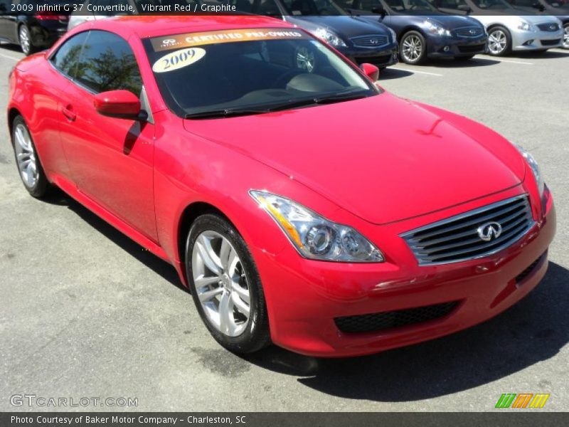 Front 3/4 View of 2009 G 37 Convertible