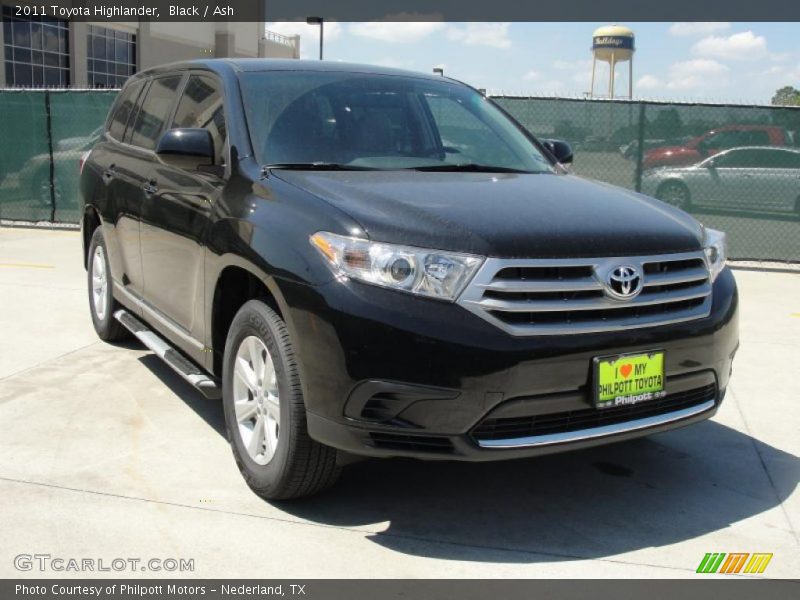 Black / Ash 2011 Toyota Highlander