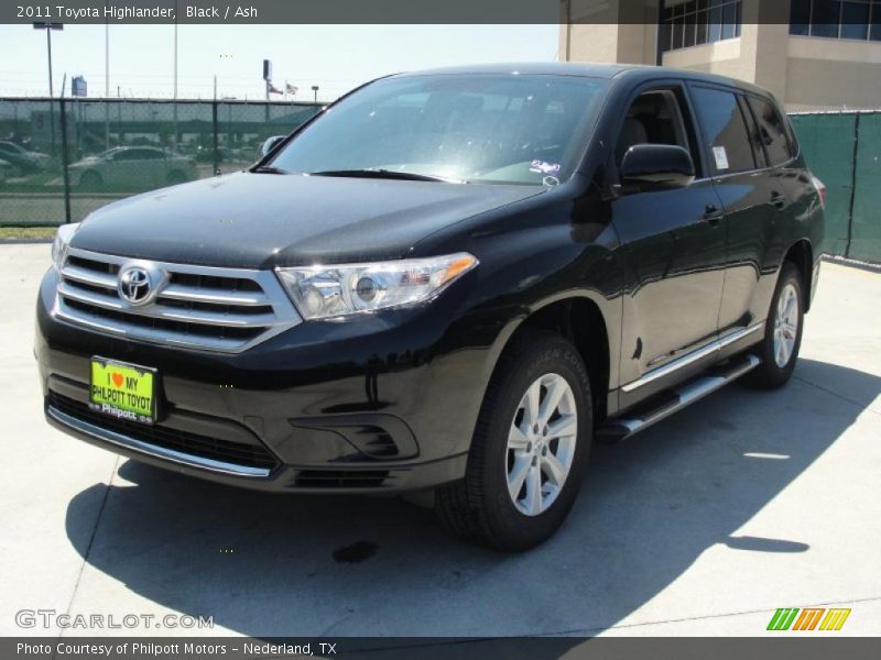 Black / Ash 2011 Toyota Highlander