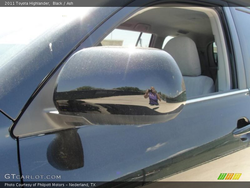 Black / Ash 2011 Toyota Highlander