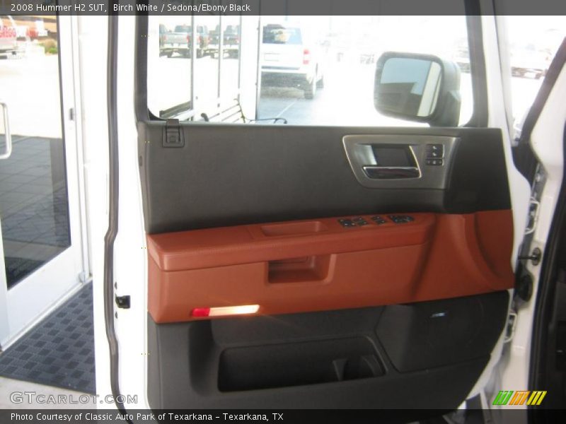 Door Panel of 2008 H2 SUT