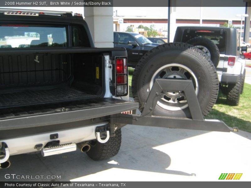 Birch White / Sedona/Ebony Black 2008 Hummer H2 SUT