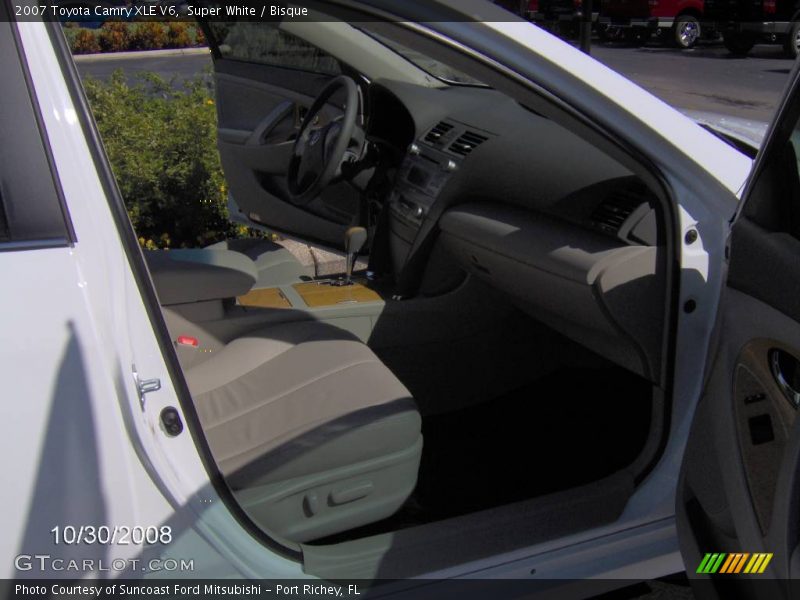 Super White / Bisque 2007 Toyota Camry XLE V6
