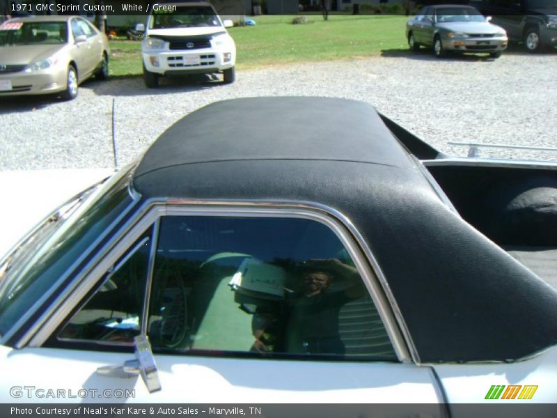 White / Green 1971 GMC Sprint Custom