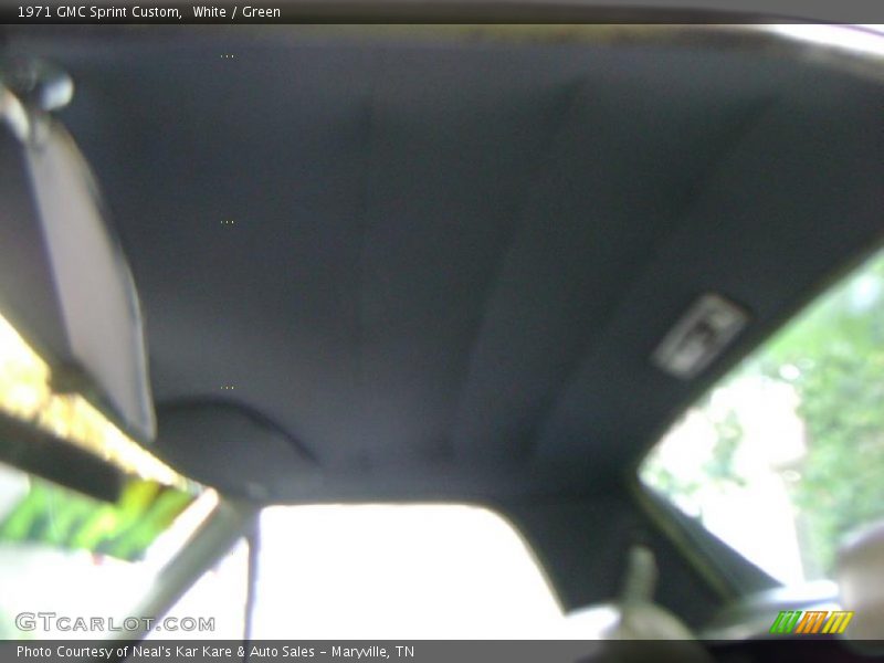 White / Green 1971 GMC Sprint Custom