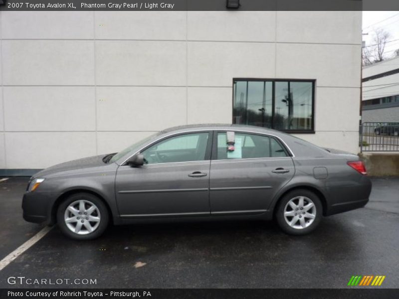Phantom Gray Pearl / Light Gray 2007 Toyota Avalon XL