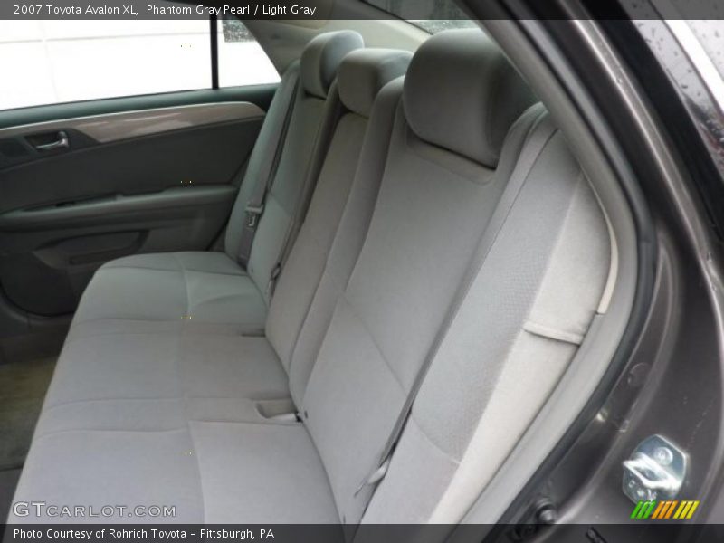 Phantom Gray Pearl / Light Gray 2007 Toyota Avalon XL