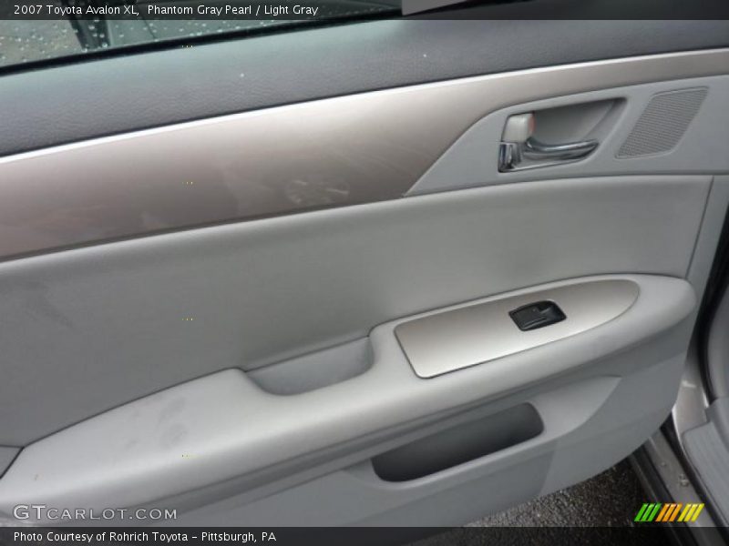 Phantom Gray Pearl / Light Gray 2007 Toyota Avalon XL