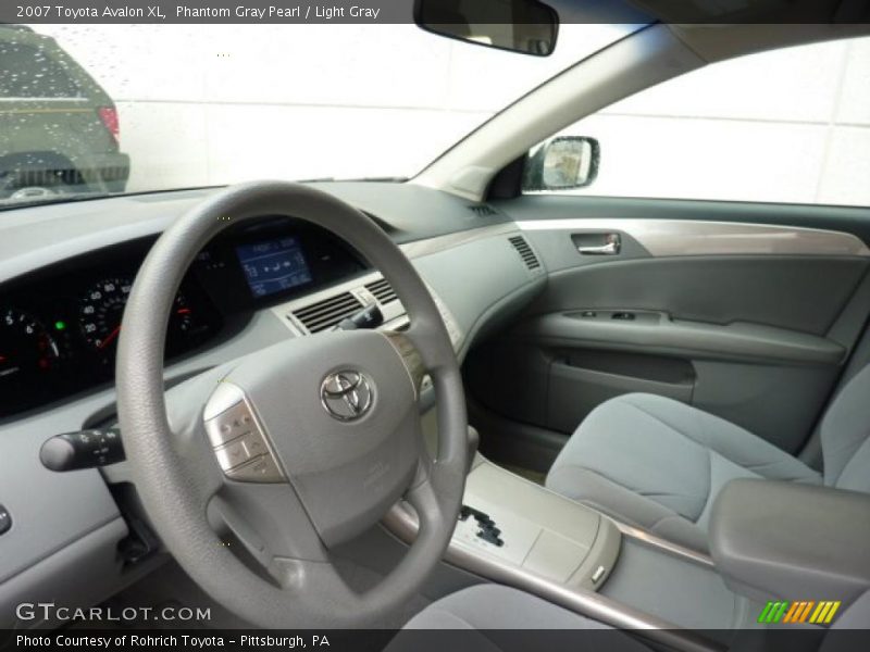 Phantom Gray Pearl / Light Gray 2007 Toyota Avalon XL