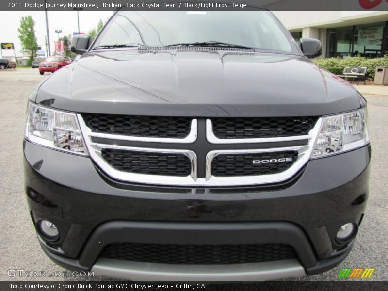 Brilliant Black Crystal Pearl / Black/Light Frost Beige 2011 Dodge Journey Mainstreet