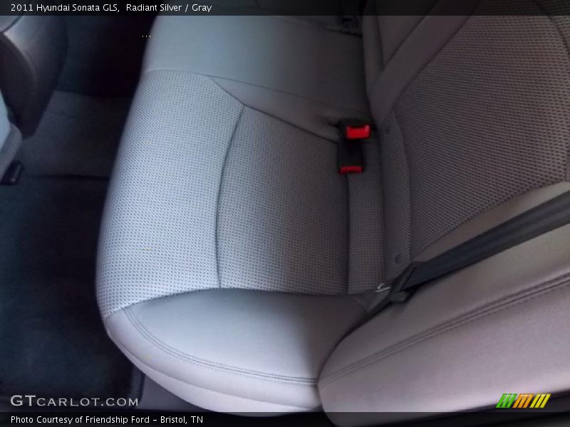 Radiant Silver / Gray 2011 Hyundai Sonata GLS