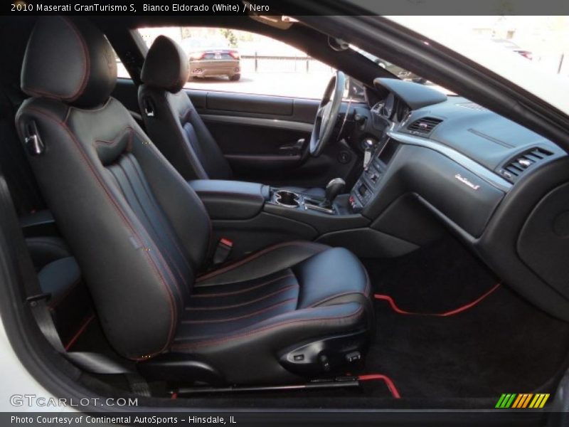  2010 GranTurismo S Nero Interior