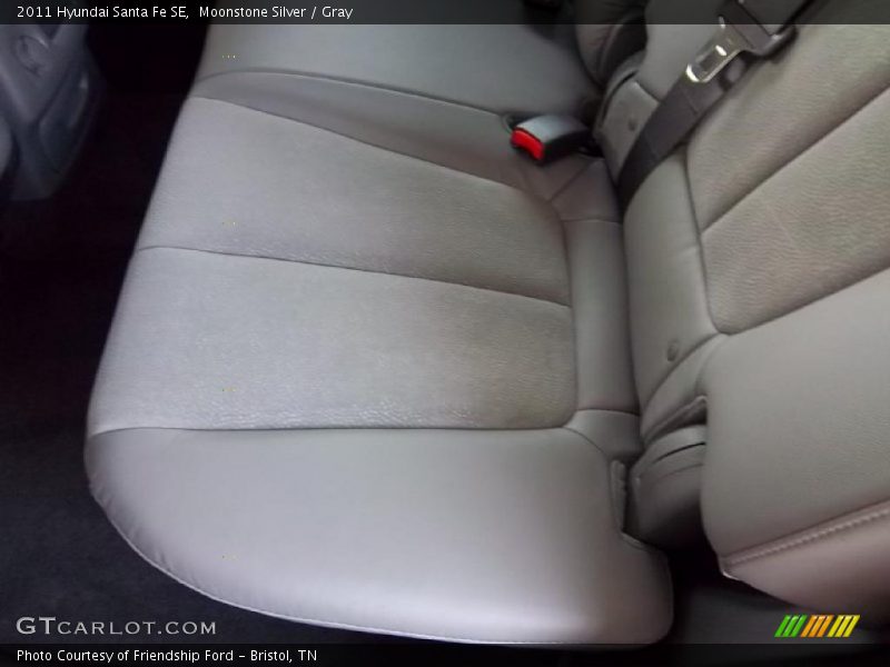 Moonstone Silver / Gray 2011 Hyundai Santa Fe SE