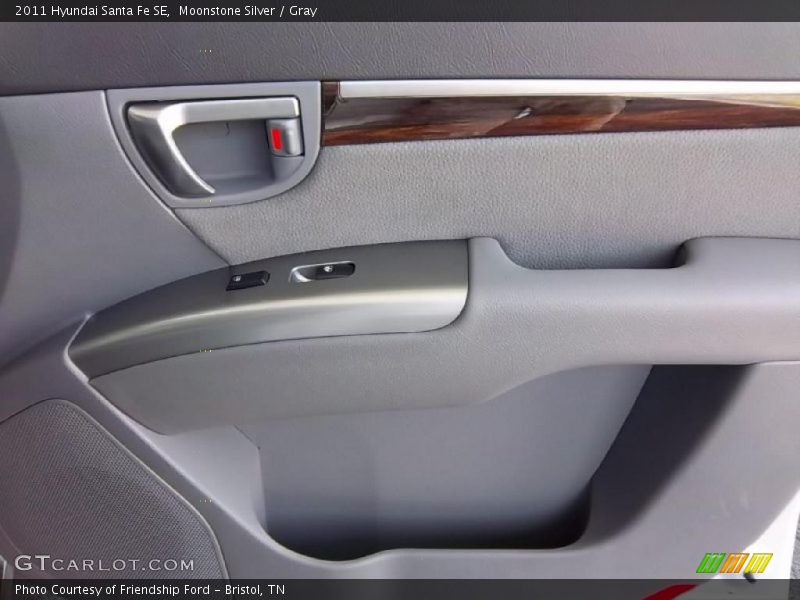 Moonstone Silver / Gray 2011 Hyundai Santa Fe SE