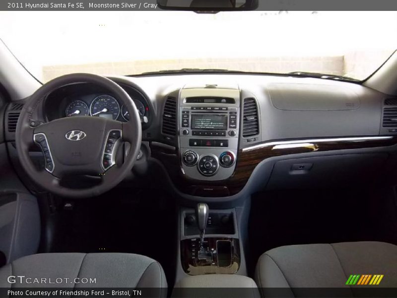Dashboard of 2011 Santa Fe SE