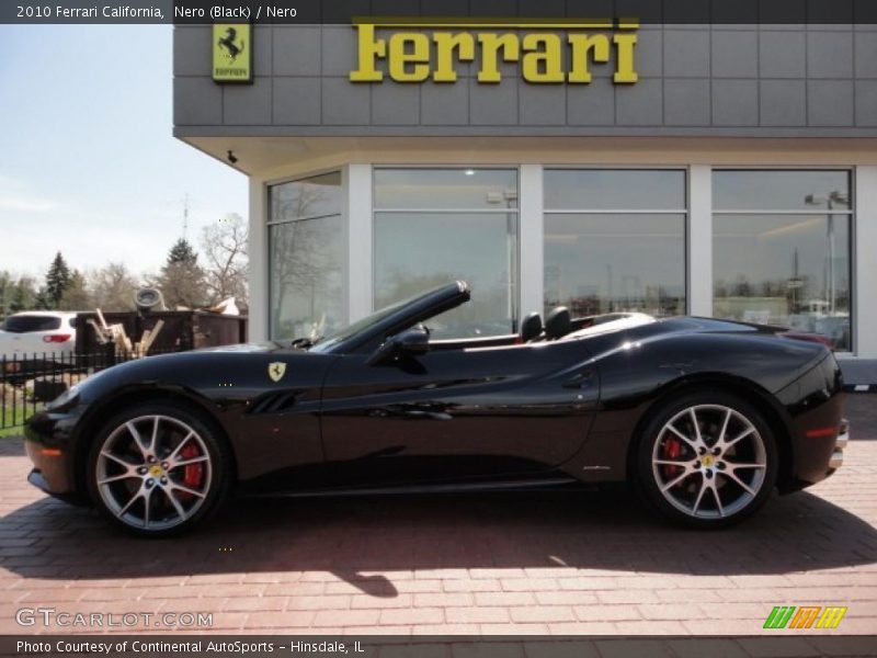  2010 California  Nero (Black)