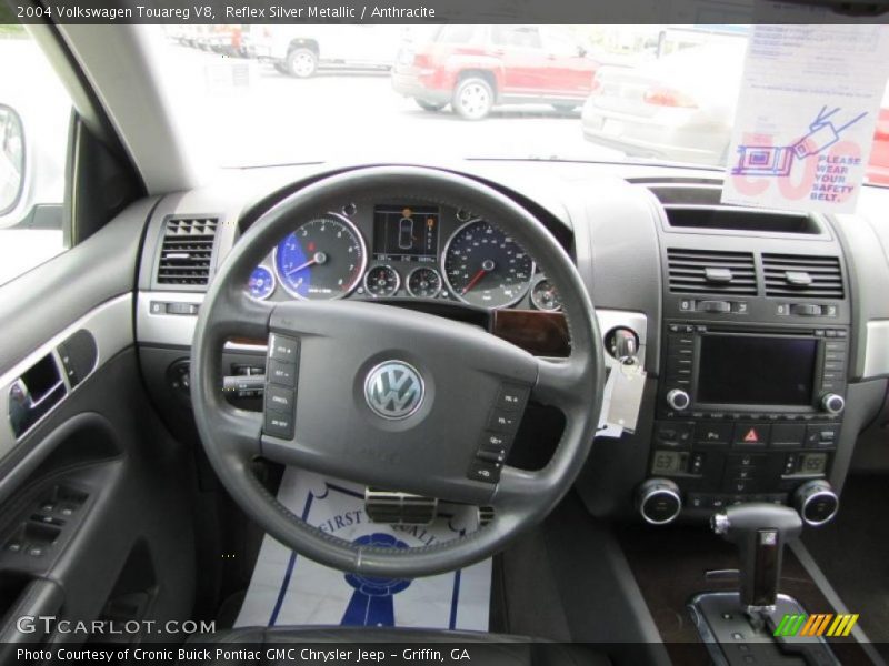 Reflex Silver Metallic / Anthracite 2004 Volkswagen Touareg V8