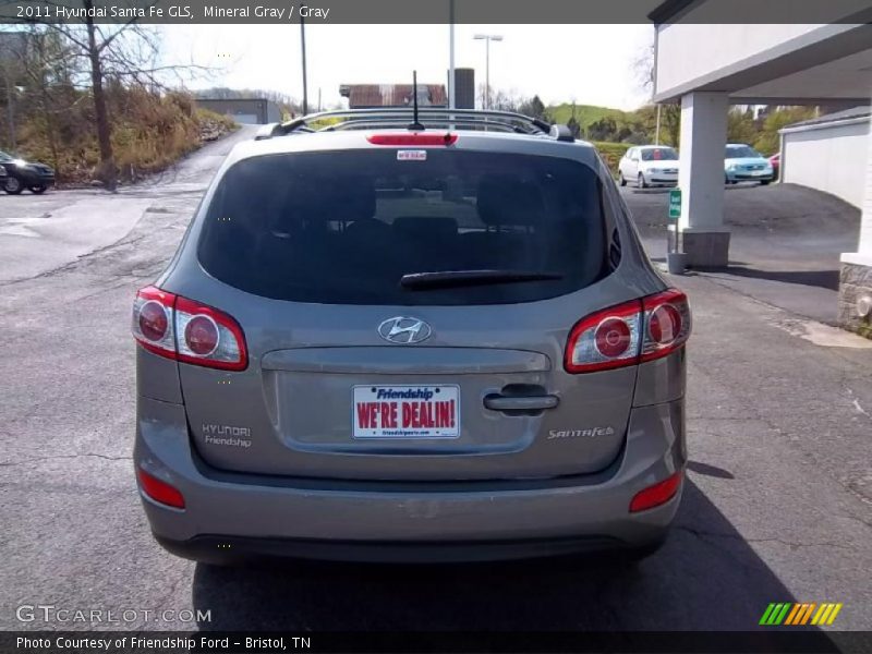 Mineral Gray / Gray 2011 Hyundai Santa Fe GLS