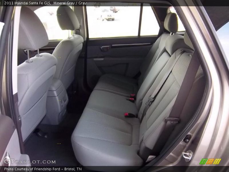  2011 Santa Fe GLS Gray Interior