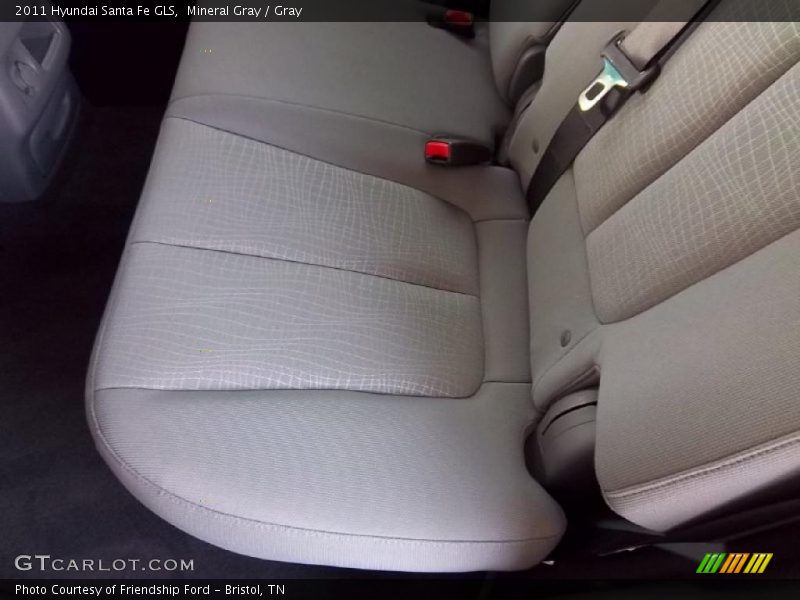 Mineral Gray / Gray 2011 Hyundai Santa Fe GLS