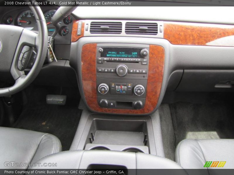 Controls of 2008 Tahoe LT 4x4