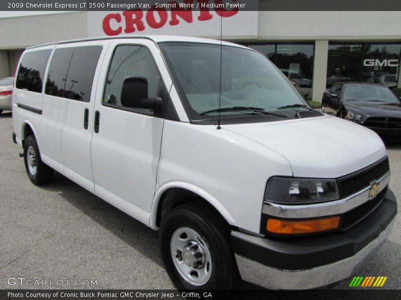 Summit White / Medium Pewter 2009 Chevrolet Express LT 3500 Passenger Van