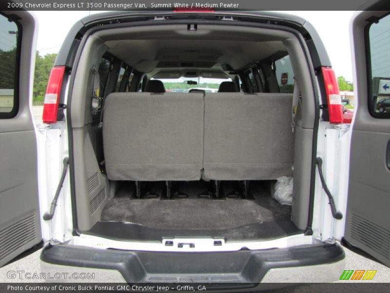 Summit White / Medium Pewter 2009 Chevrolet Express LT 3500 Passenger Van