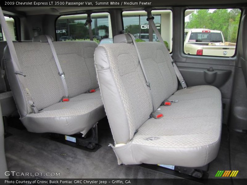 Summit White / Medium Pewter 2009 Chevrolet Express LT 3500 Passenger Van