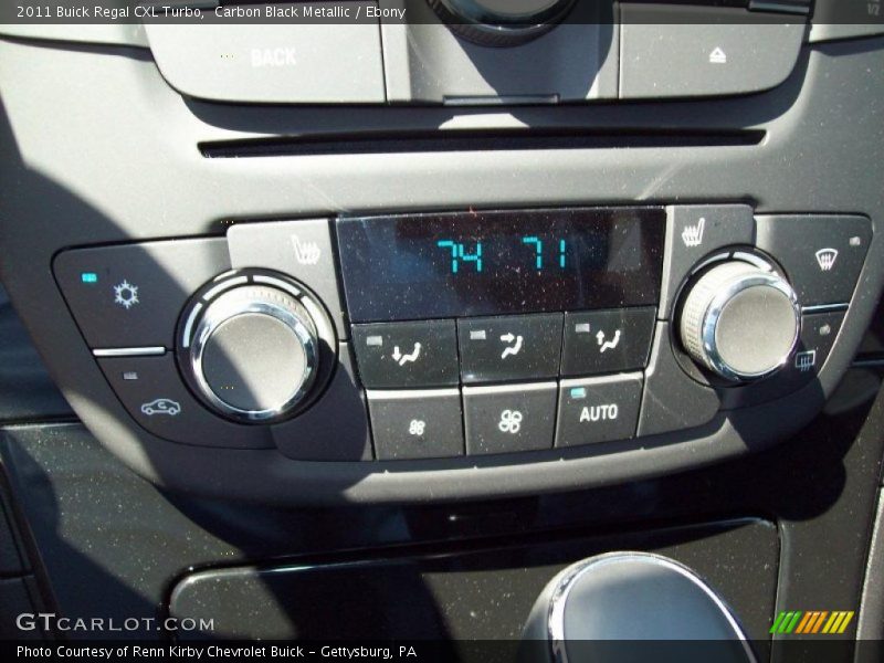 Controls of 2011 Regal CXL Turbo