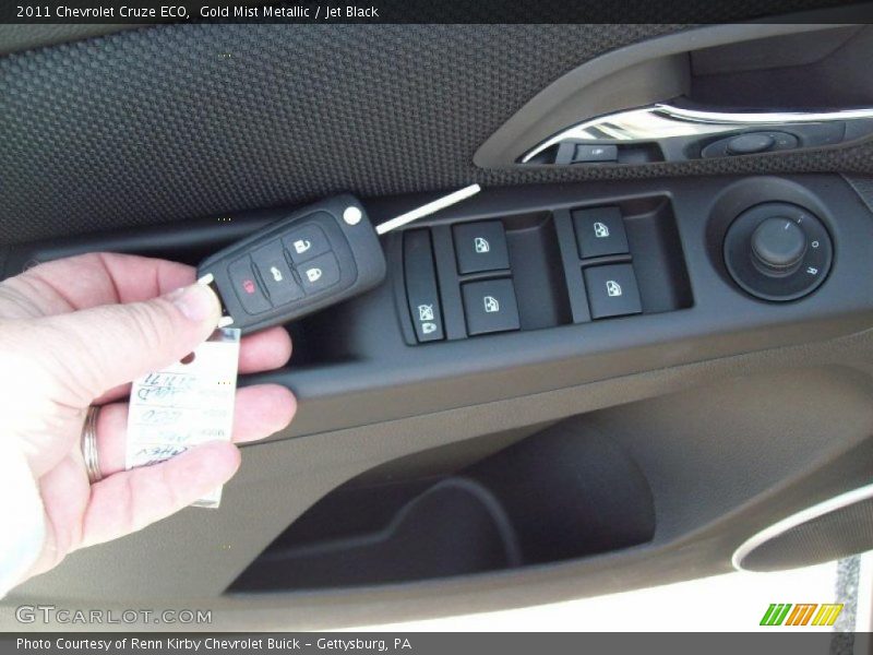 Gold Mist Metallic / Jet Black 2011 Chevrolet Cruze ECO