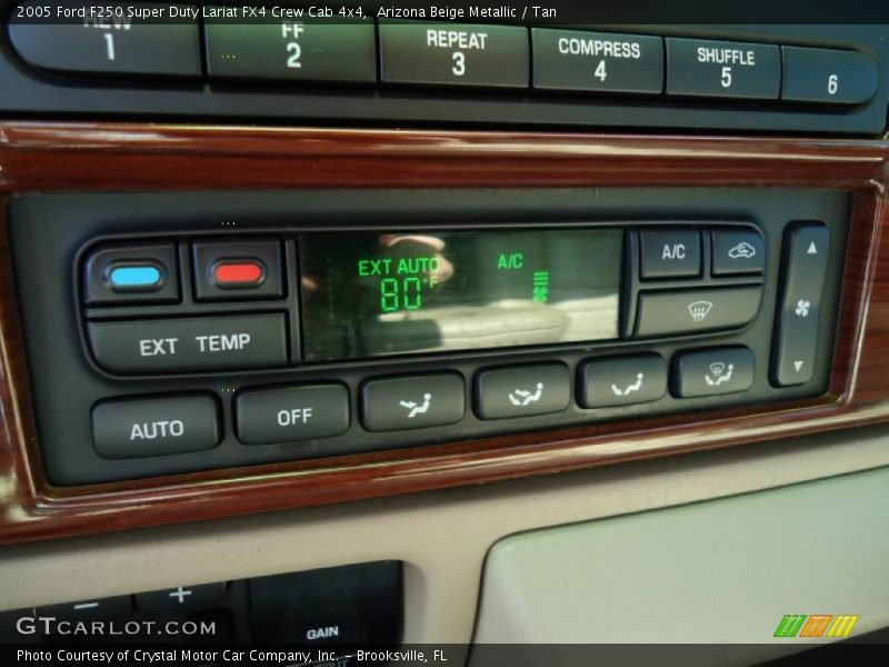 Arizona Beige Metallic / Tan 2005 Ford F250 Super Duty Lariat FX4 Crew Cab 4x4