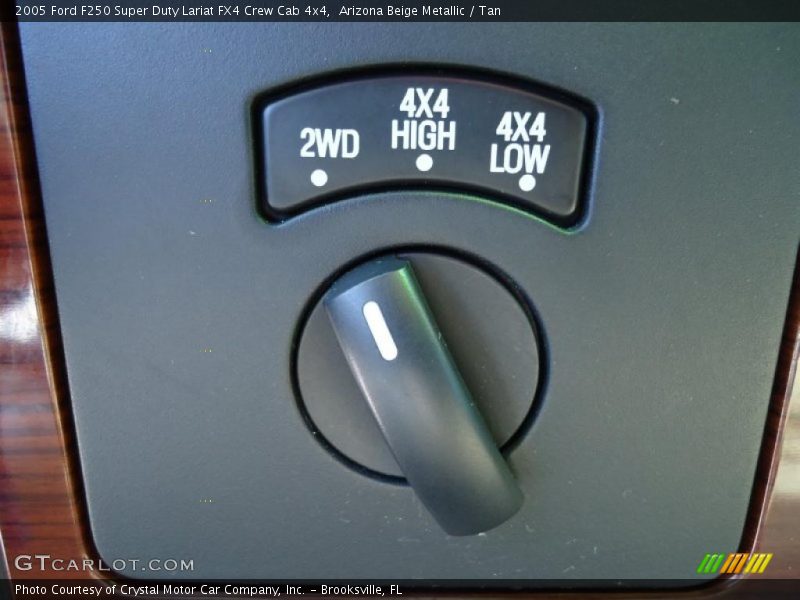 Arizona Beige Metallic / Tan 2005 Ford F250 Super Duty Lariat FX4 Crew Cab 4x4