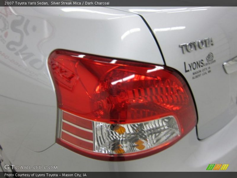 Silver Streak Mica / Dark Charcoal 2007 Toyota Yaris Sedan