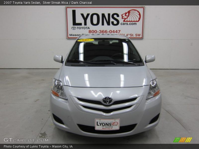 Silver Streak Mica / Dark Charcoal 2007 Toyota Yaris Sedan