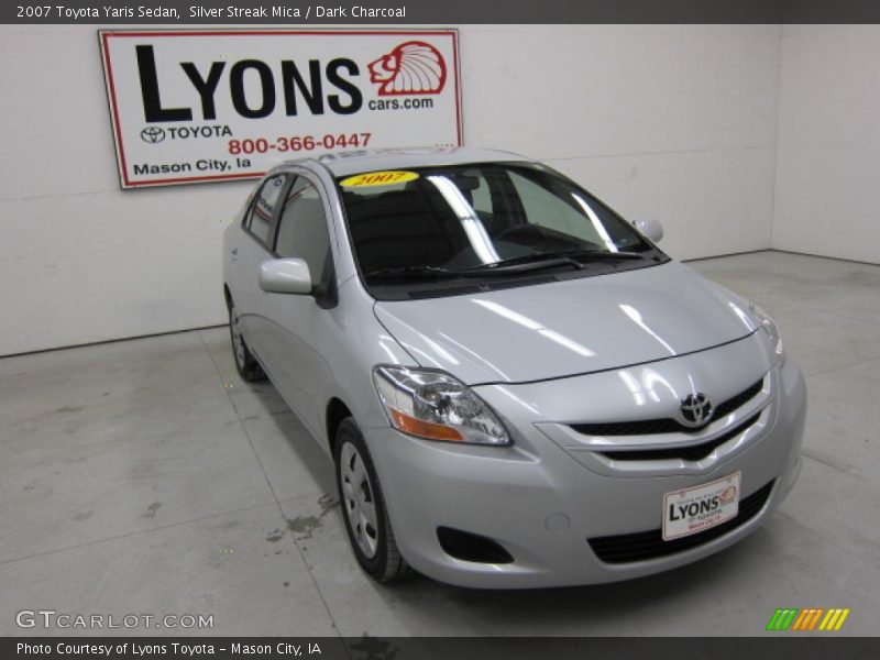 Silver Streak Mica / Dark Charcoal 2007 Toyota Yaris Sedan