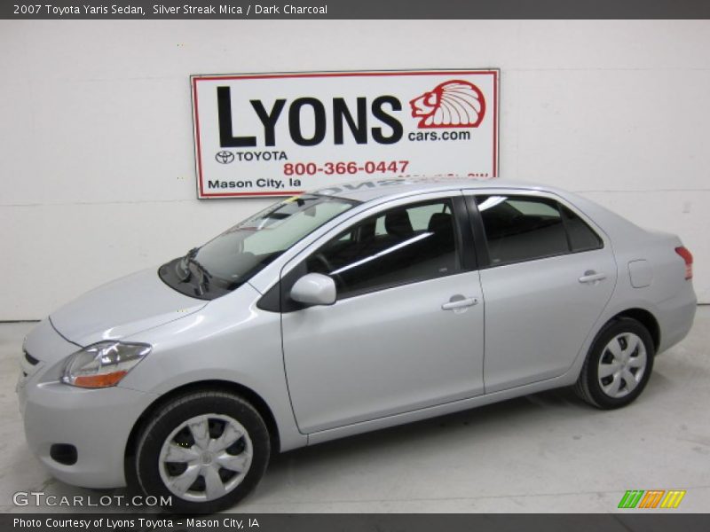 Silver Streak Mica / Dark Charcoal 2007 Toyota Yaris Sedan