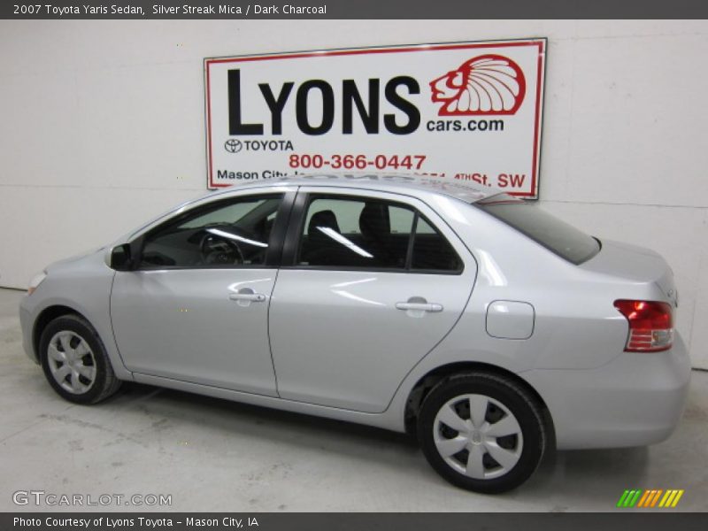 Silver Streak Mica / Dark Charcoal 2007 Toyota Yaris Sedan