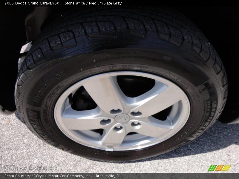 Stone White / Medium Slate Gray 2005 Dodge Grand Caravan SXT