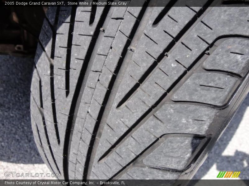 Stone White / Medium Slate Gray 2005 Dodge Grand Caravan SXT