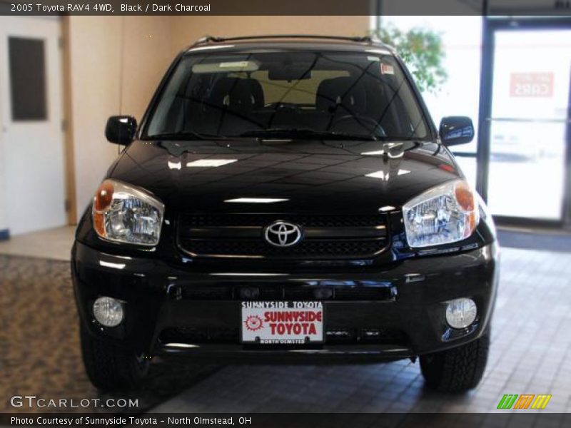 Black / Dark Charcoal 2005 Toyota RAV4 4WD