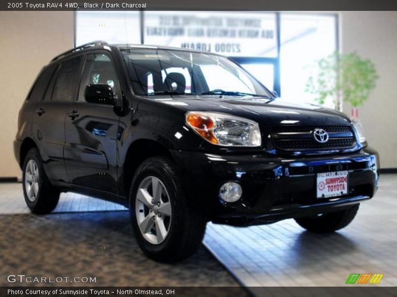 Black / Dark Charcoal 2005 Toyota RAV4 4WD