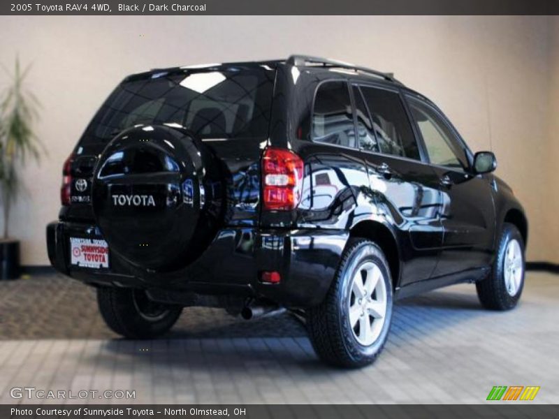 Black / Dark Charcoal 2005 Toyota RAV4 4WD