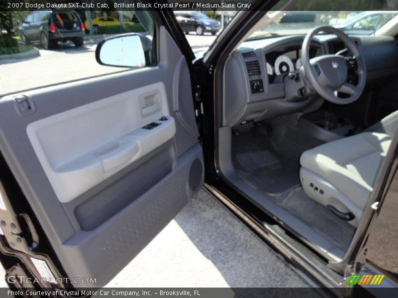 Brilliant Black Crystal Pearl / Medium Slate Gray 2007 Dodge Dakota SXT Club Cab