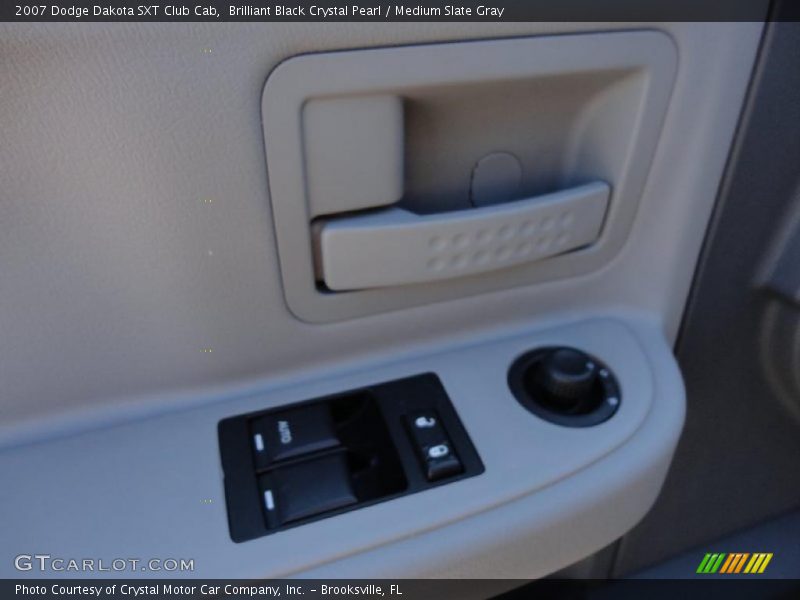 Brilliant Black Crystal Pearl / Medium Slate Gray 2007 Dodge Dakota SXT Club Cab