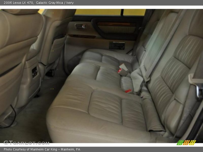 Galactic Gray Mica / Ivory 2006 Lexus LX 470