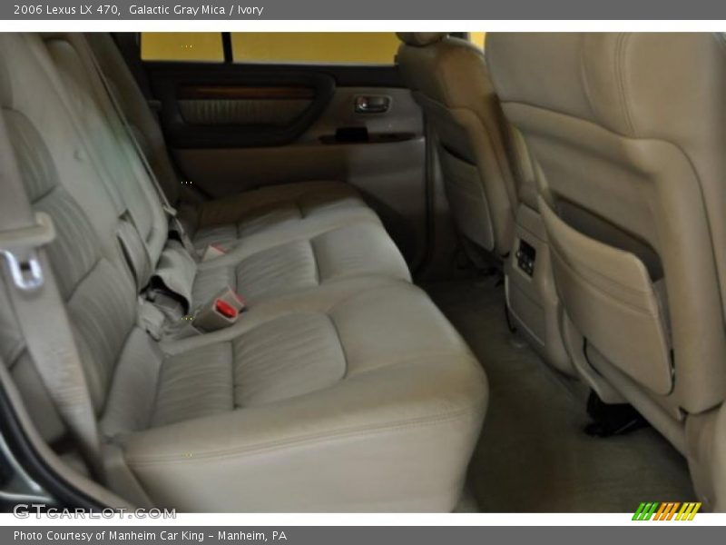 Galactic Gray Mica / Ivory 2006 Lexus LX 470