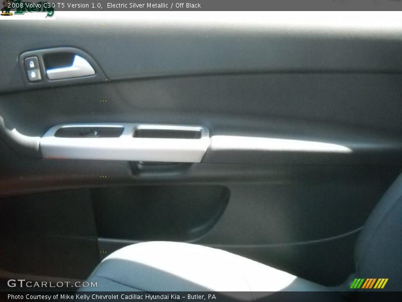 Electric Silver Metallic / Off Black 2008 Volvo C30 T5 Version 1.0