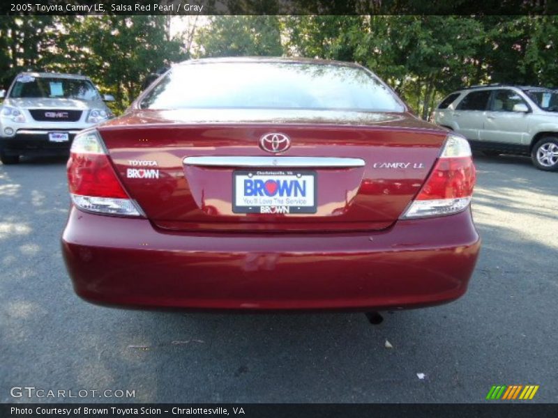Salsa Red Pearl / Gray 2005 Toyota Camry LE